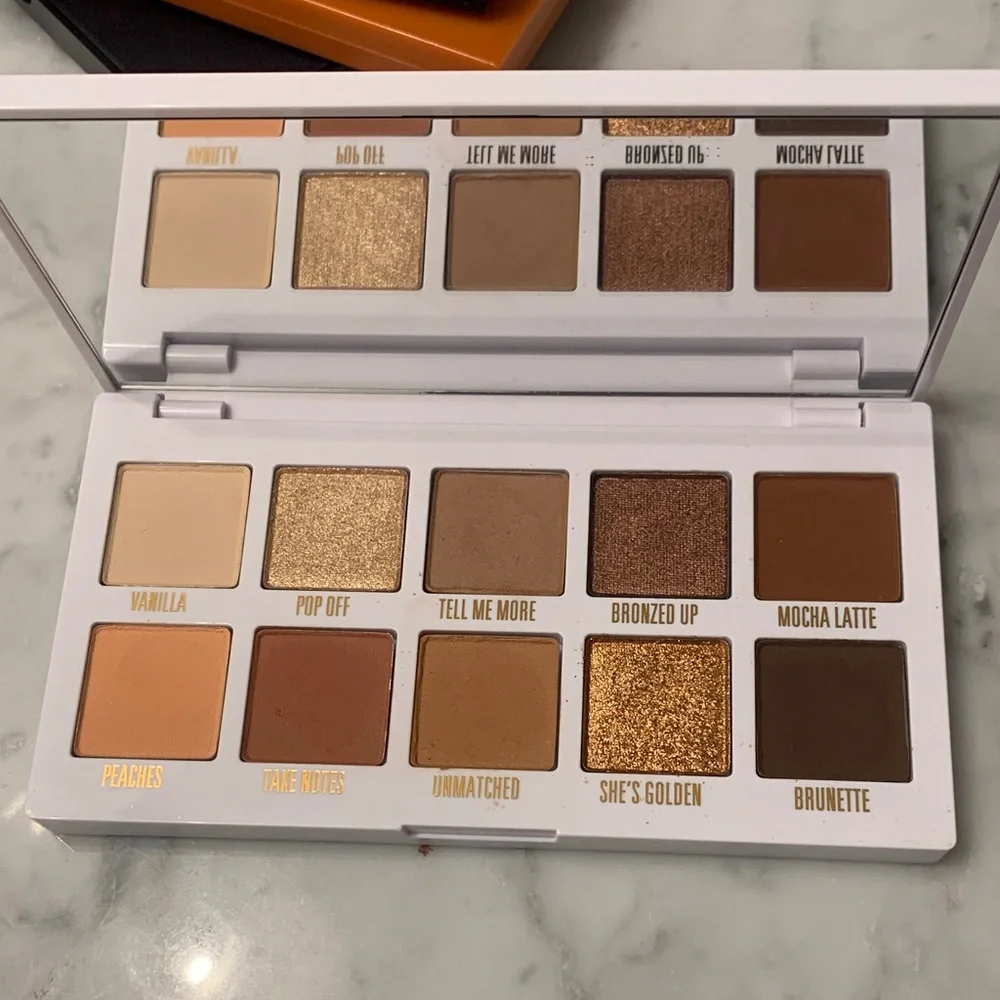 Kylie Cosmetics Eyeshadow Palette - Peach, Gold, and Brown Tones - Picture 2 of 3